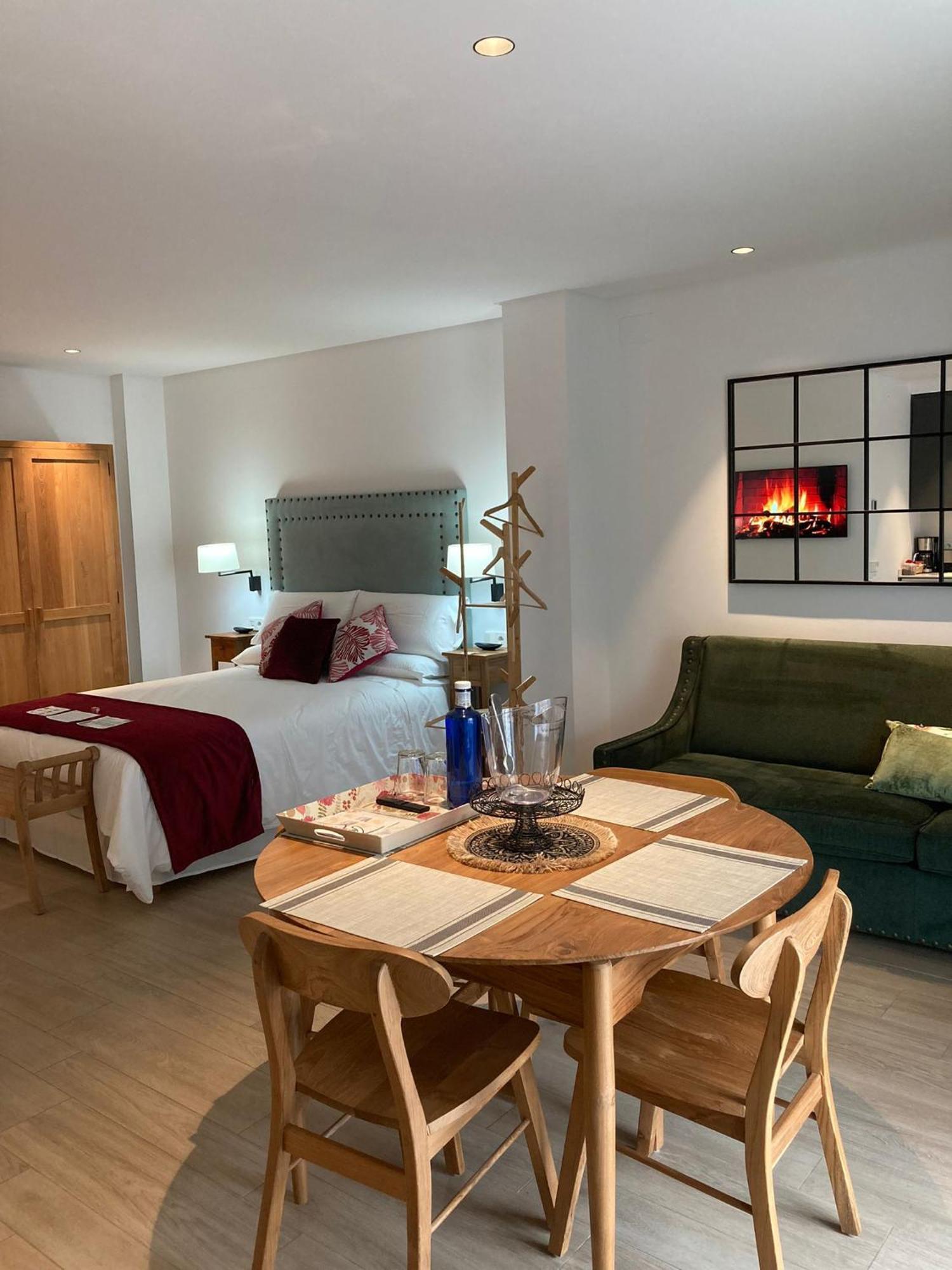 צ'יפיונה Apartamentos Turisticos La Plaza מראה חיצוני תמונה