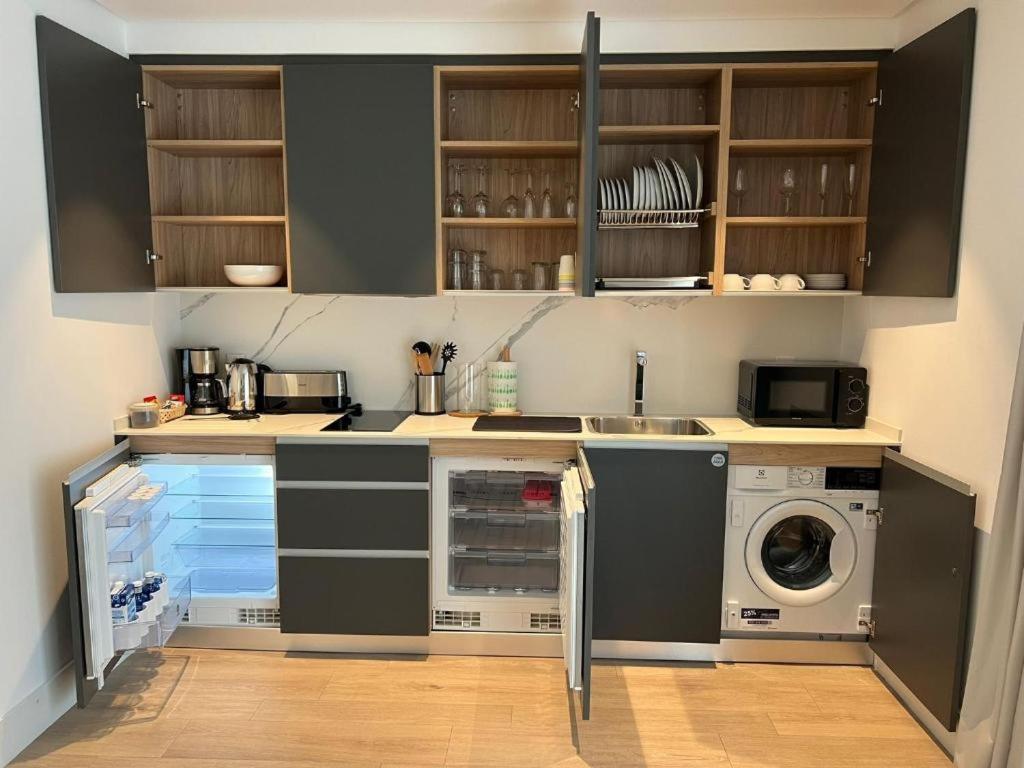 צ'יפיונה Apartamentos Turisticos La Plaza מראה חיצוני תמונה