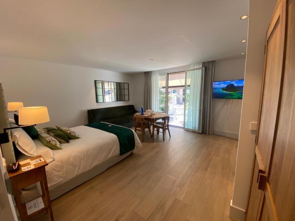 צ'יפיונה Apartamentos Turisticos La Plaza מראה חיצוני תמונה