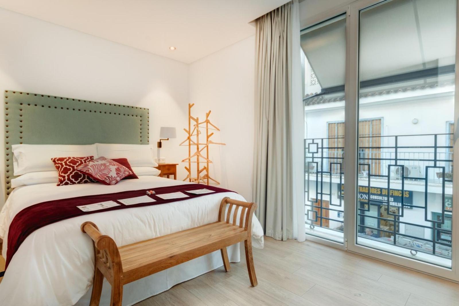 צ'יפיונה Apartamentos Turisticos La Plaza מראה חיצוני תמונה